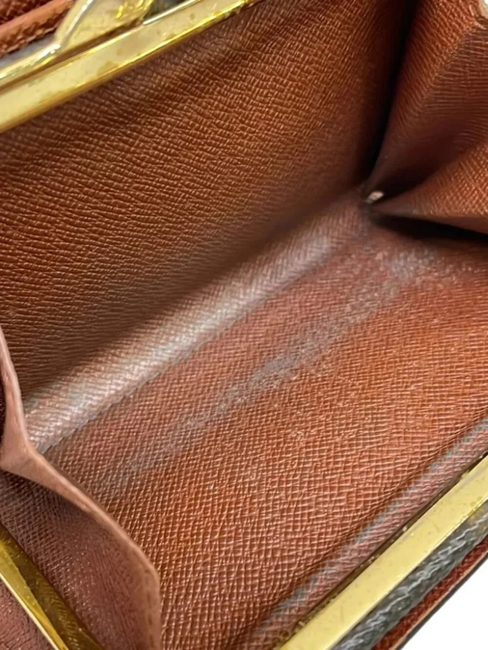 Louis Vuitton accessories	box dust